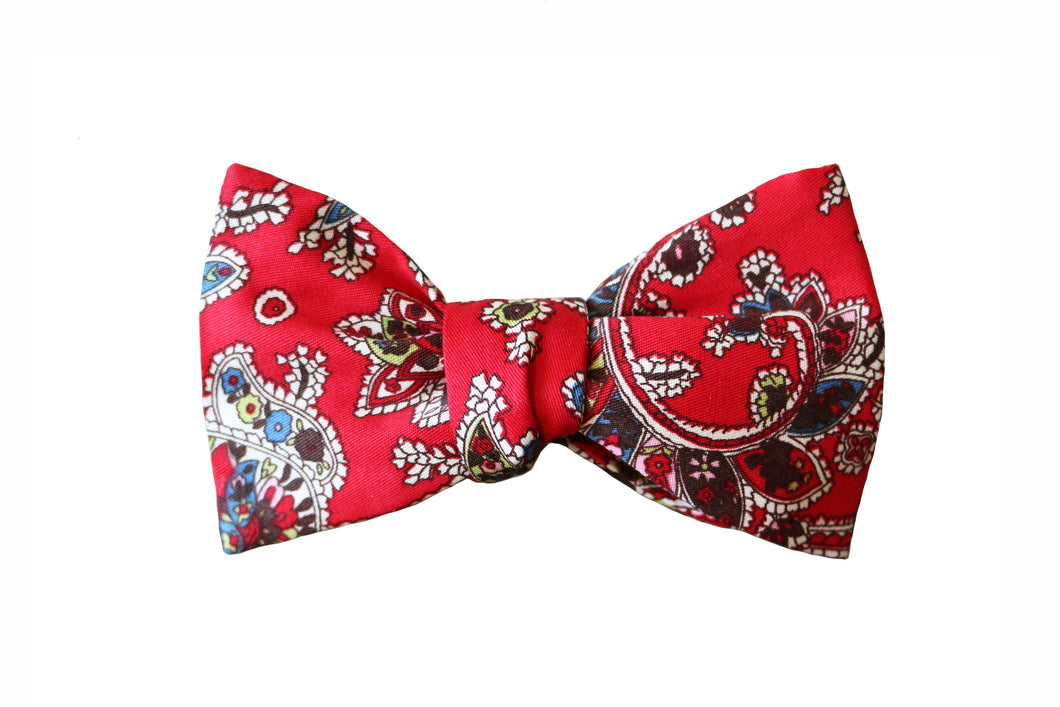 Red Paisley Bow Tie